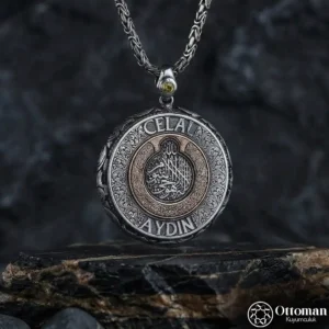 Taşlı Kadın Kolyeleri