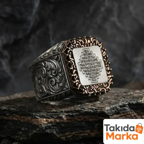 2-18.webp Kufi Hat Yazılı Fatiha Suresi Gümüş Erkek Yüzük
