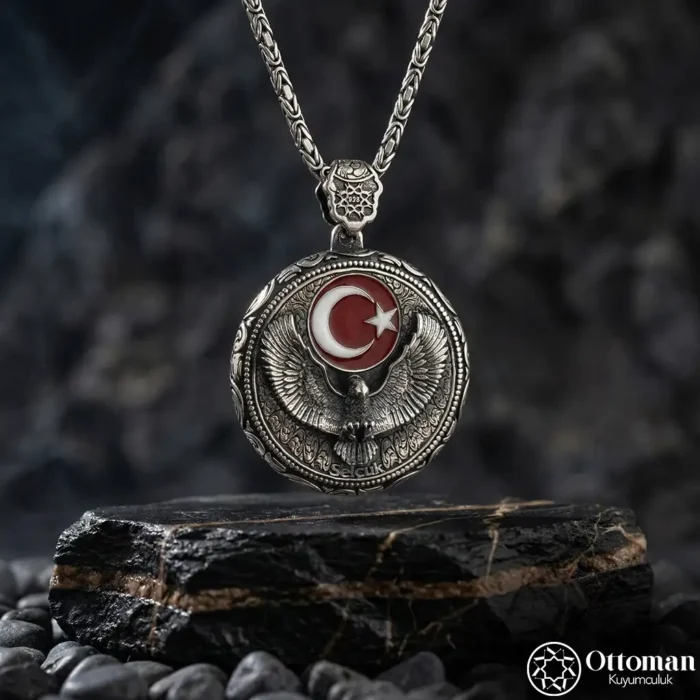 Kartal Figürlü Ay Yıldız Gümüş Erkek Madalyon Kolye