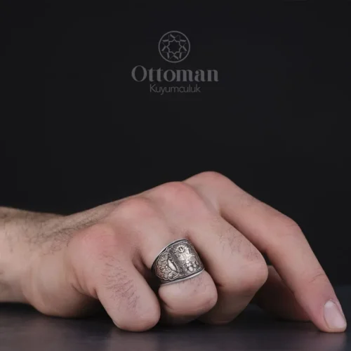 osmanli-sancagi-gumus-erkek-yuzuk-d88706.webp Osmanlı Sancağı Gümüş Erkek Yüzük