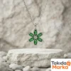 yesil-renk-cicek-kadin-gumus-kolye.webp Yeşil Renk Çiçek Kadın Gümüş Kolye