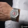 3 Ay Yıldızlı Motifli Gümüş Kadranlı Kol Saati