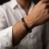 Rumi Motifli Örgü Deri Kordonlu Gümüş Bileklik